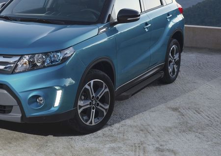 Trittbretter Suzuki Vitara 2015-up Black 173cm